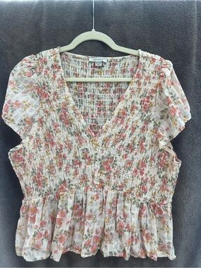 American Eagle Outfitters Pink and Cream Floral Smocked Peplum Top